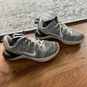 Nike Metcons Flyknit 2 Womens shoe
